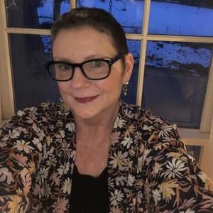 Meet your Posher, Sheila